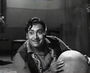 K. Balaji playing the Ghatam