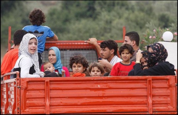 Fleeing from Syria-pic: UNHCR