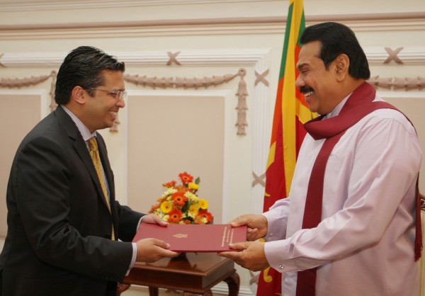 Dr.Chris Nonis assuming duties and President Nahinda Rajapaksa at Temple Trees-August 2011